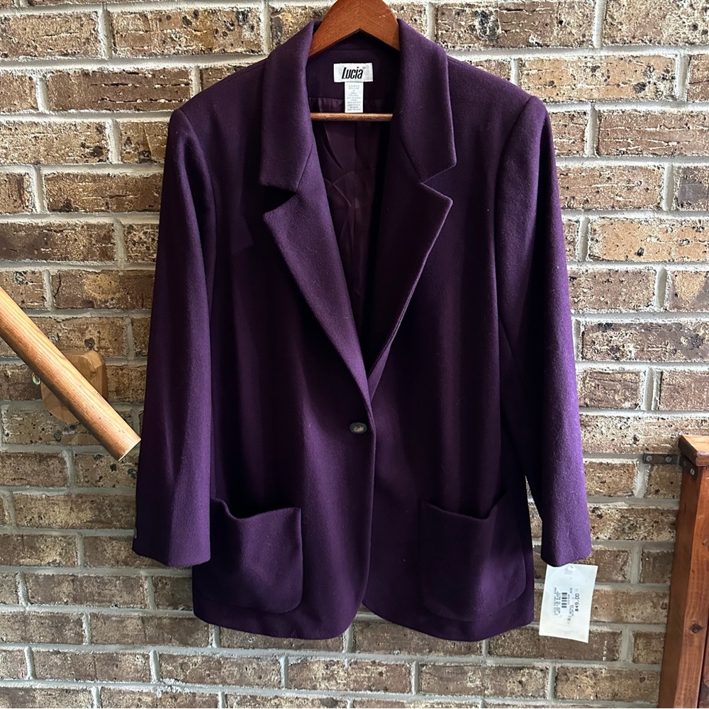Luci Women's Purple Blazer